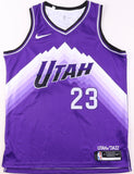 Lauri Markkanen signed Jazz jersey