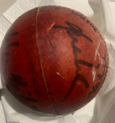 Signed By the GOATS of Australian Cricket - Warne , McGrath , Gilchrist Ponting