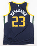 Lauri Markkanen signed Jazz jersey