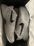 Kobe 5 protro Zebra - New In box Size 11